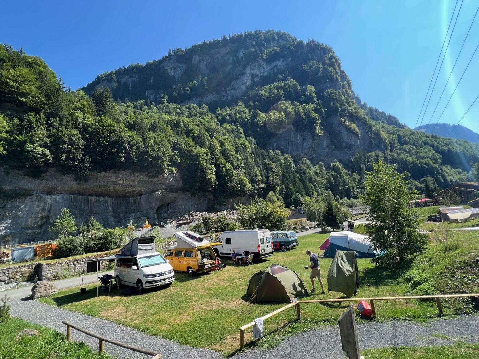 Lodge Hüttenhotel Husky Muotathal