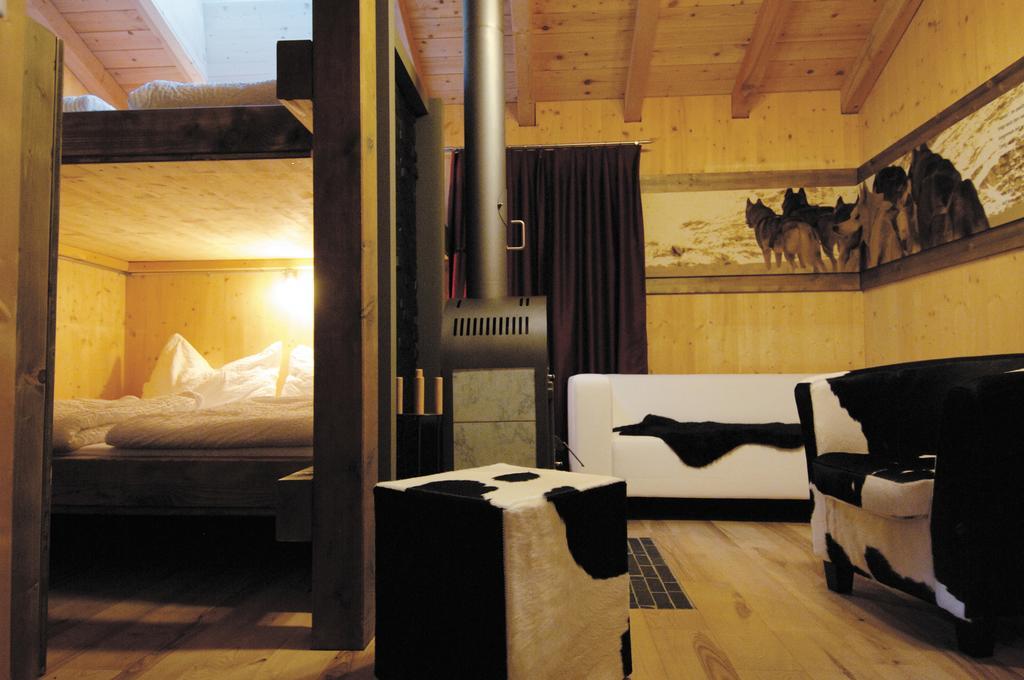 Huettenhotel Husky Muotathal
